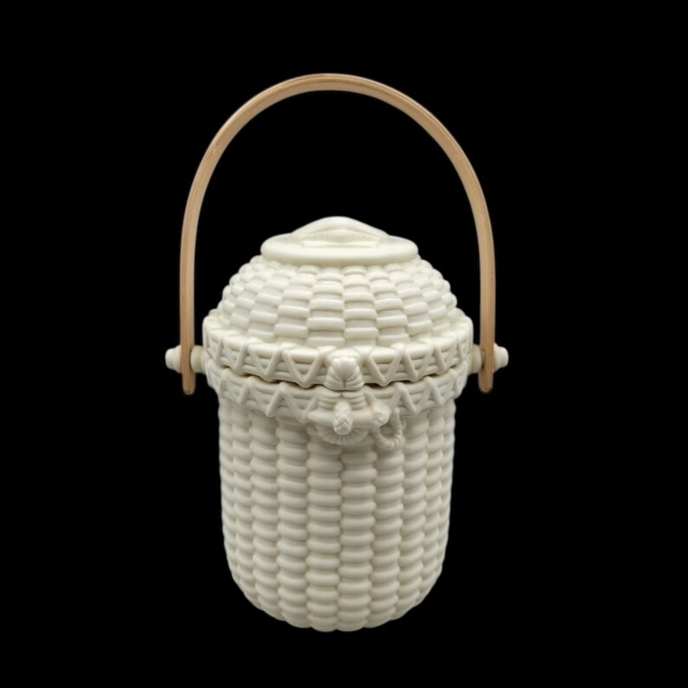 PartyLite Nantucket Basket